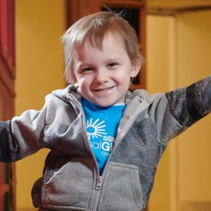 Lucas-0013-square COMPRESSED Cardinal Glennon patient Lucas Simcox Powell