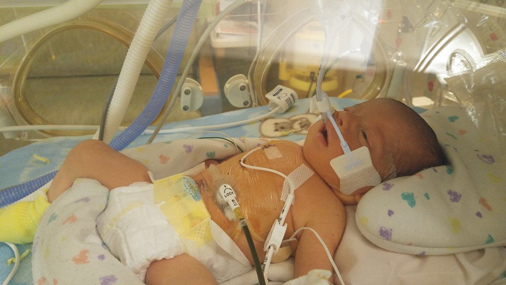 Micheal_Vu-NICU Micheal Vu - Cardinal Glennon kid